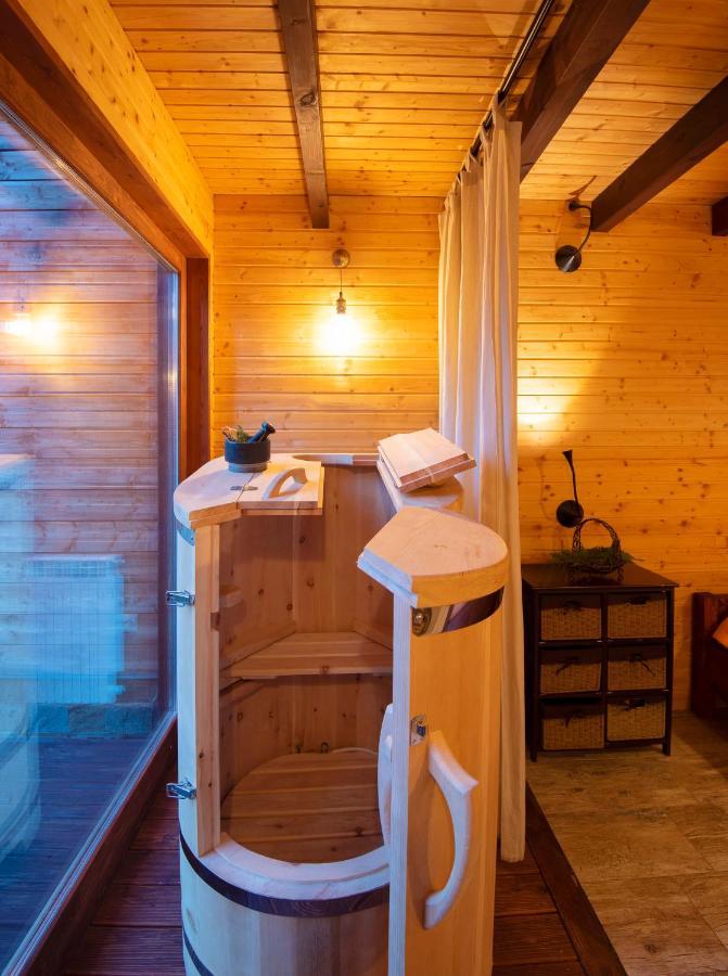 Pinus Villas Lodge With Private Jacuzzi & Phyto-Sauna Retreat Zheleznitsa Екстер'єр фото
