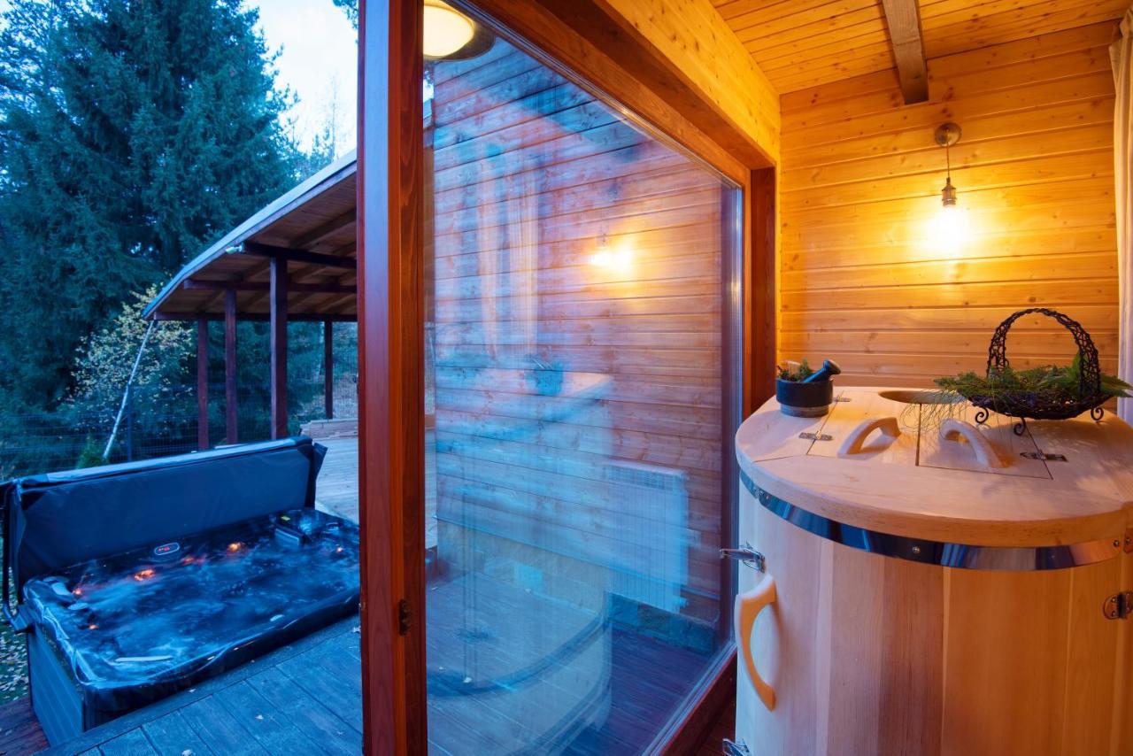 Pinus Villas Lodge With Private Jacuzzi & Phyto-Sauna Retreat Zheleznitsa Екстер'єр фото