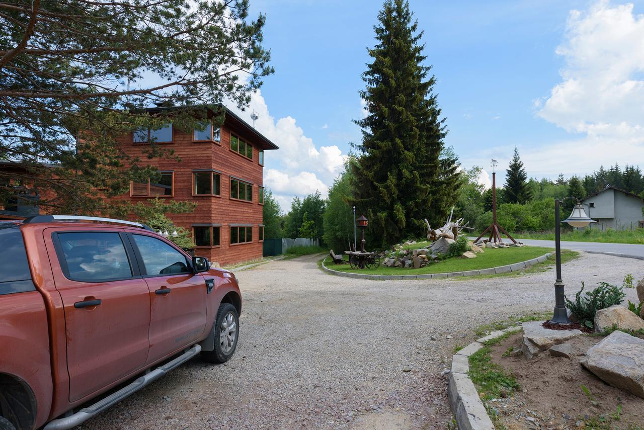 Pinus Villas Lodge With Private Jacuzzi & Phyto-Sauna Retreat Zheleznitsa Екстер'єр фото